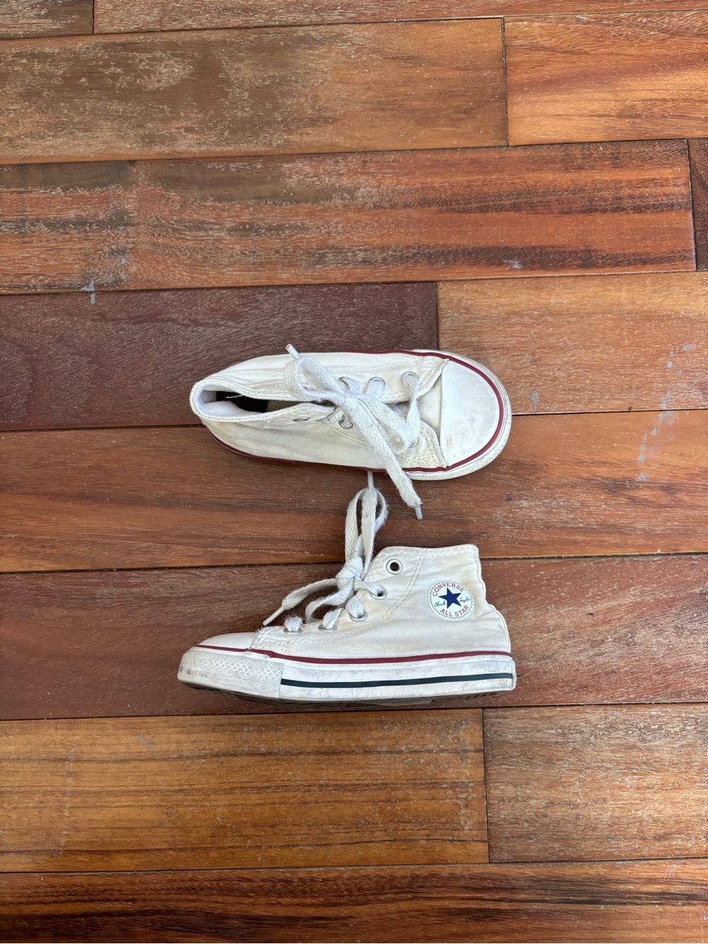 Converse Chuck Taylor All Star Unisex Toddler 8 Canvas High Top Sneakers Lace Up